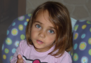 Tuto éclaircir les yeux sous Photoshop ou PSE clin d'oeil Design